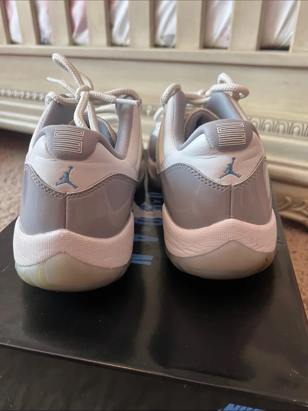 Air Jordan retro 11 low cement gray. 11.5 men’s